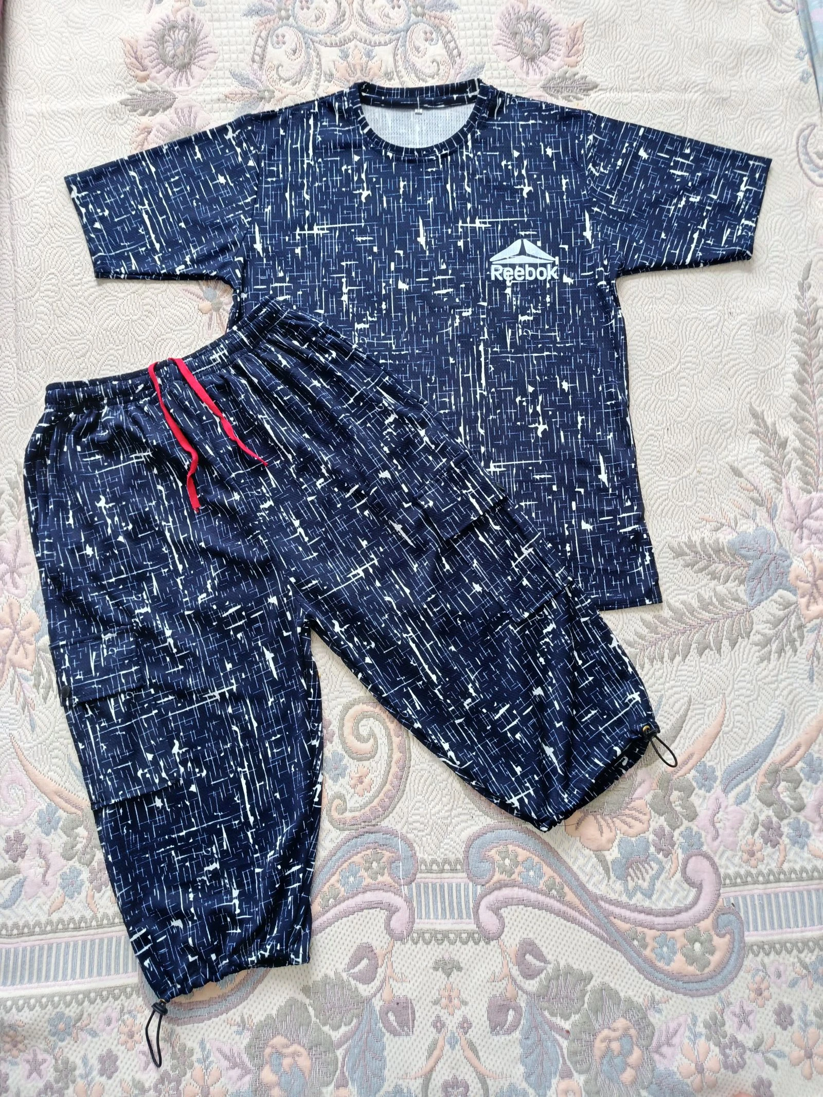 It's really nice.👌👍Navy blue sport set XL (T-shirt + shorts) – photo 2